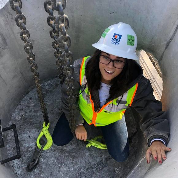 Meet your Posher, Kirstin - Picture 1 of 1